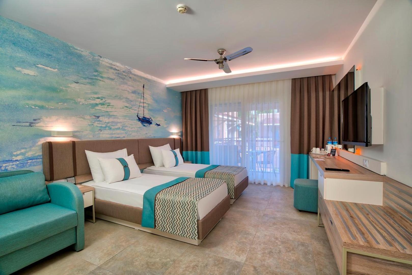 Pirate'S Beach Club Текирова Екстериор снимка