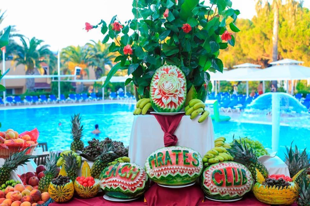 Pirate'S Beach Club Текирова Екстериор снимка